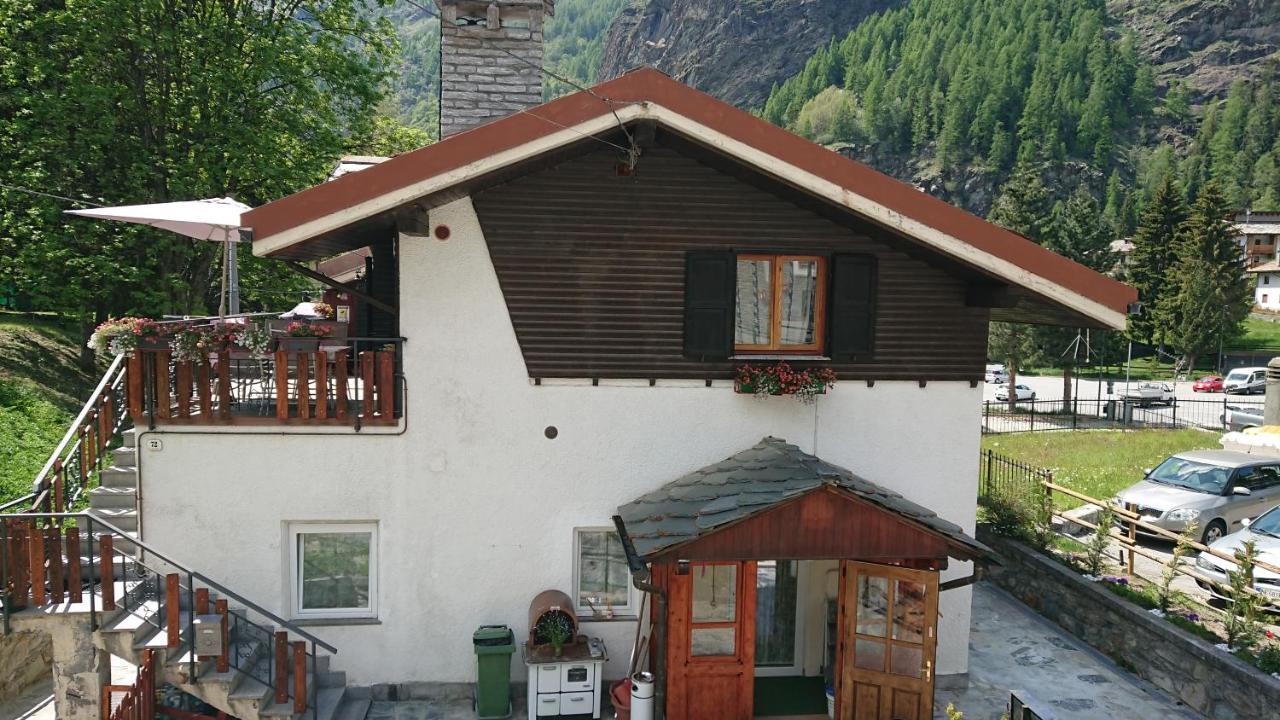 B&B Maison Odille Valtournenche Exterior photo